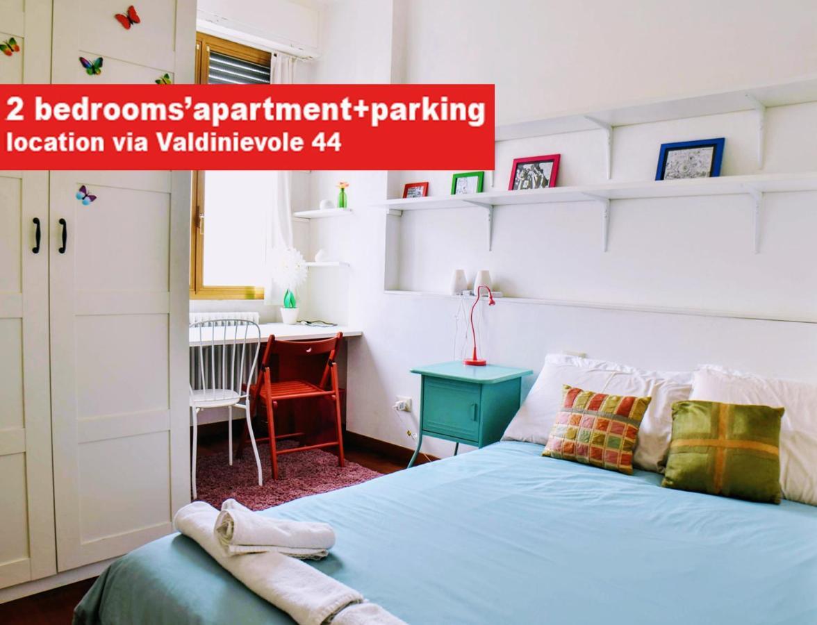 The Red In With Free Parking Apartamento